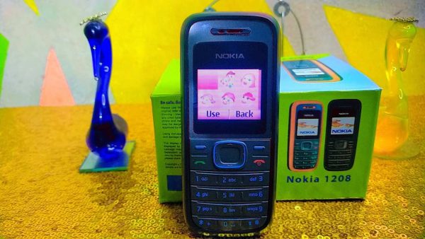 Nokia 1208 Original One Sim Supported Mobile Phone - Image 2