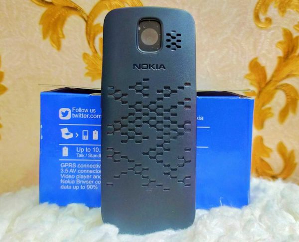 Nokia Asha 110 Dual Sim Mobile Phone - Image 8