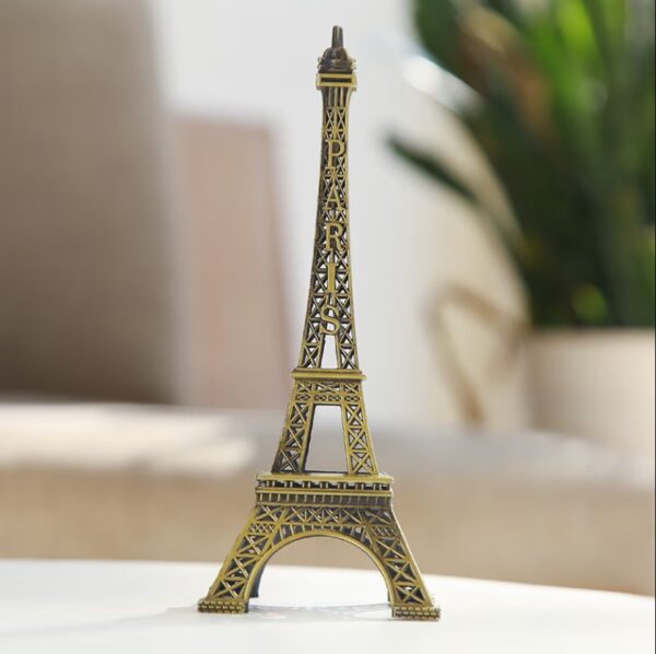 Eiffel Tower Metal Showpiece Decoration Gift