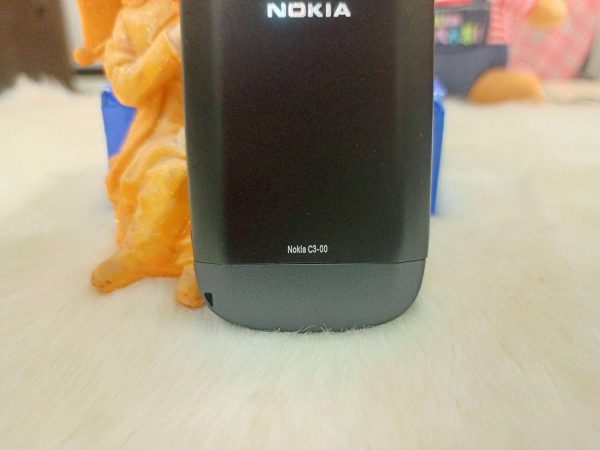 Nokia C3-00 Original Mobile Phone - Image 5