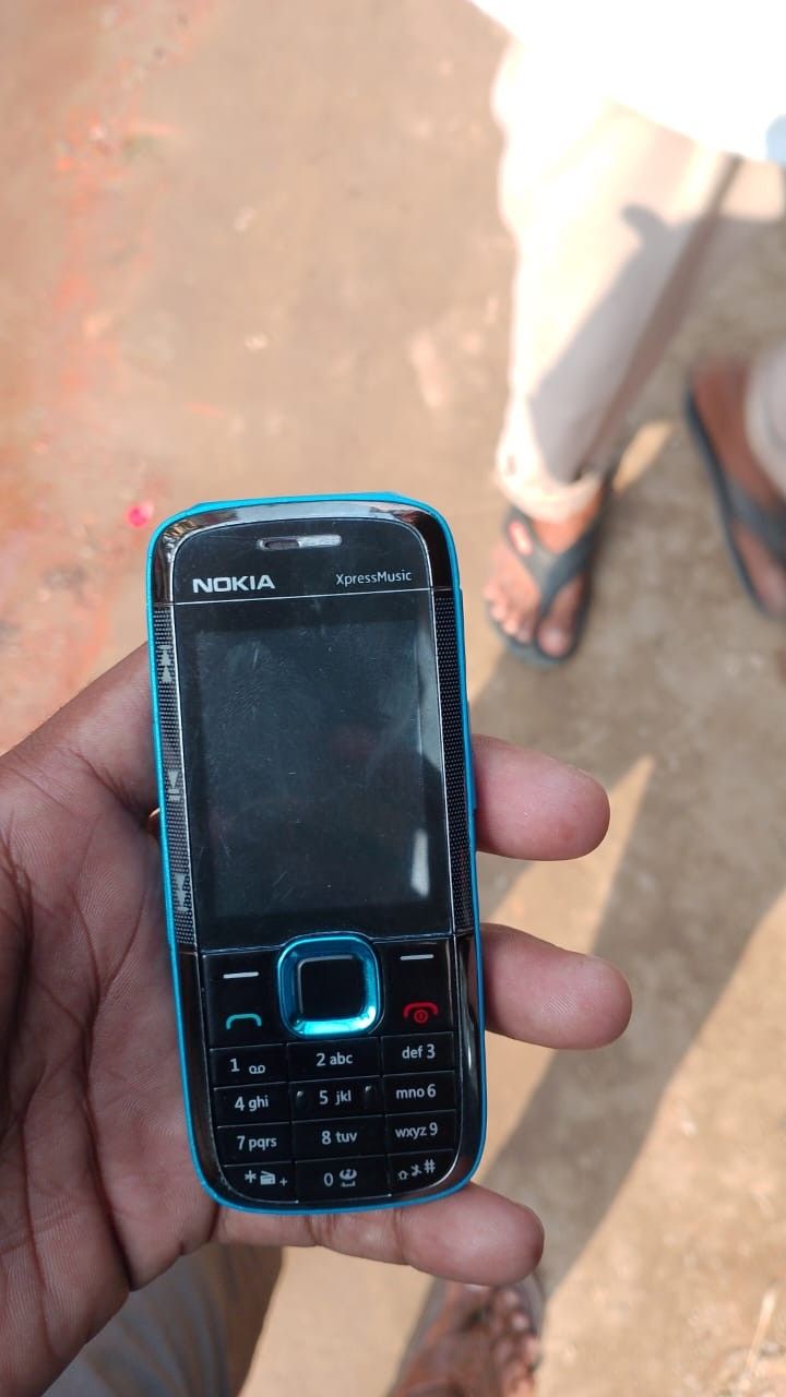 Customer-Review-Nokia-5130 (16)