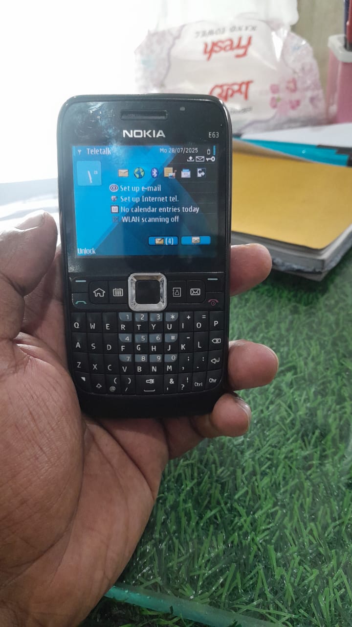 Review Nokia E63