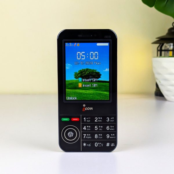 Icon i909 Dual SIM Mobile – 3.5” Big Display with 3500mAh Battery